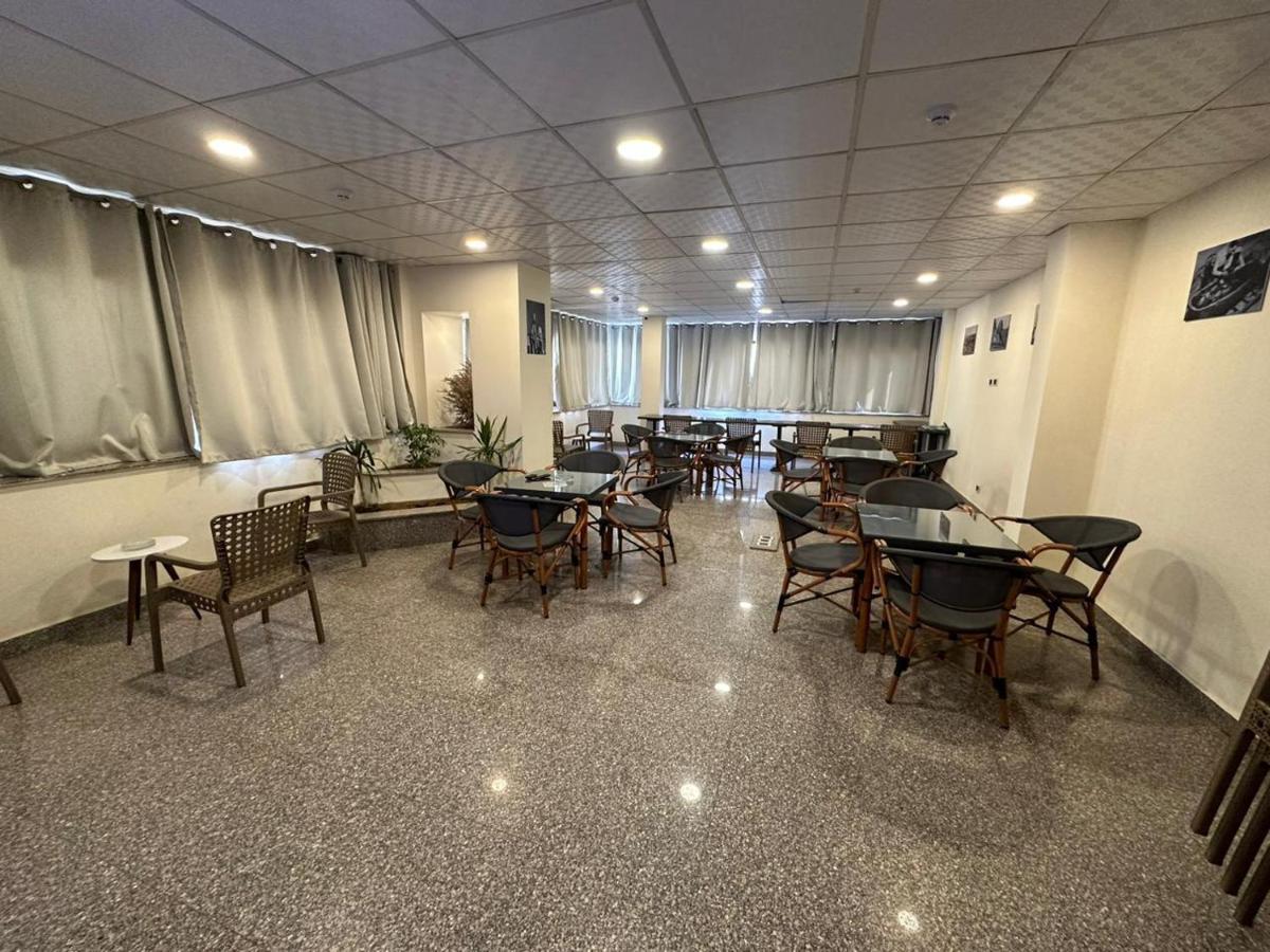 Dawntown Cairo Egy Days Hotel Екстериор снимка